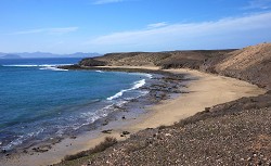 Nádherná pláž Playa Blanca